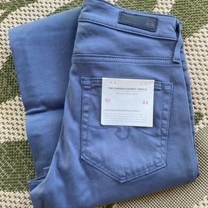 Girls size 24R AG Farrah skinny ankle sateen pants.